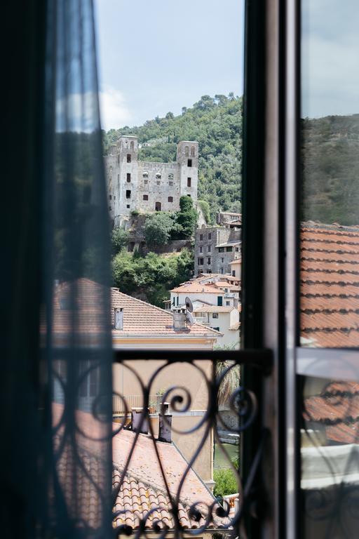Dussaiga - Camera Del Fiordaliso Dolceacqua Extérieur photo